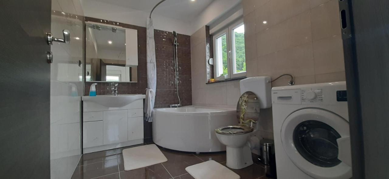 Apartmani Petar I Luka Bakar Dış mekan fotoğraf